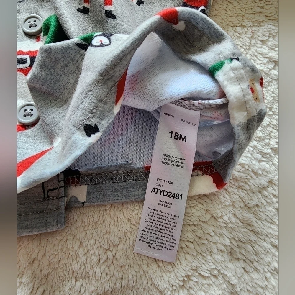 NEW boy's Christmas 2 piece pajama set with all over Santa Claus print